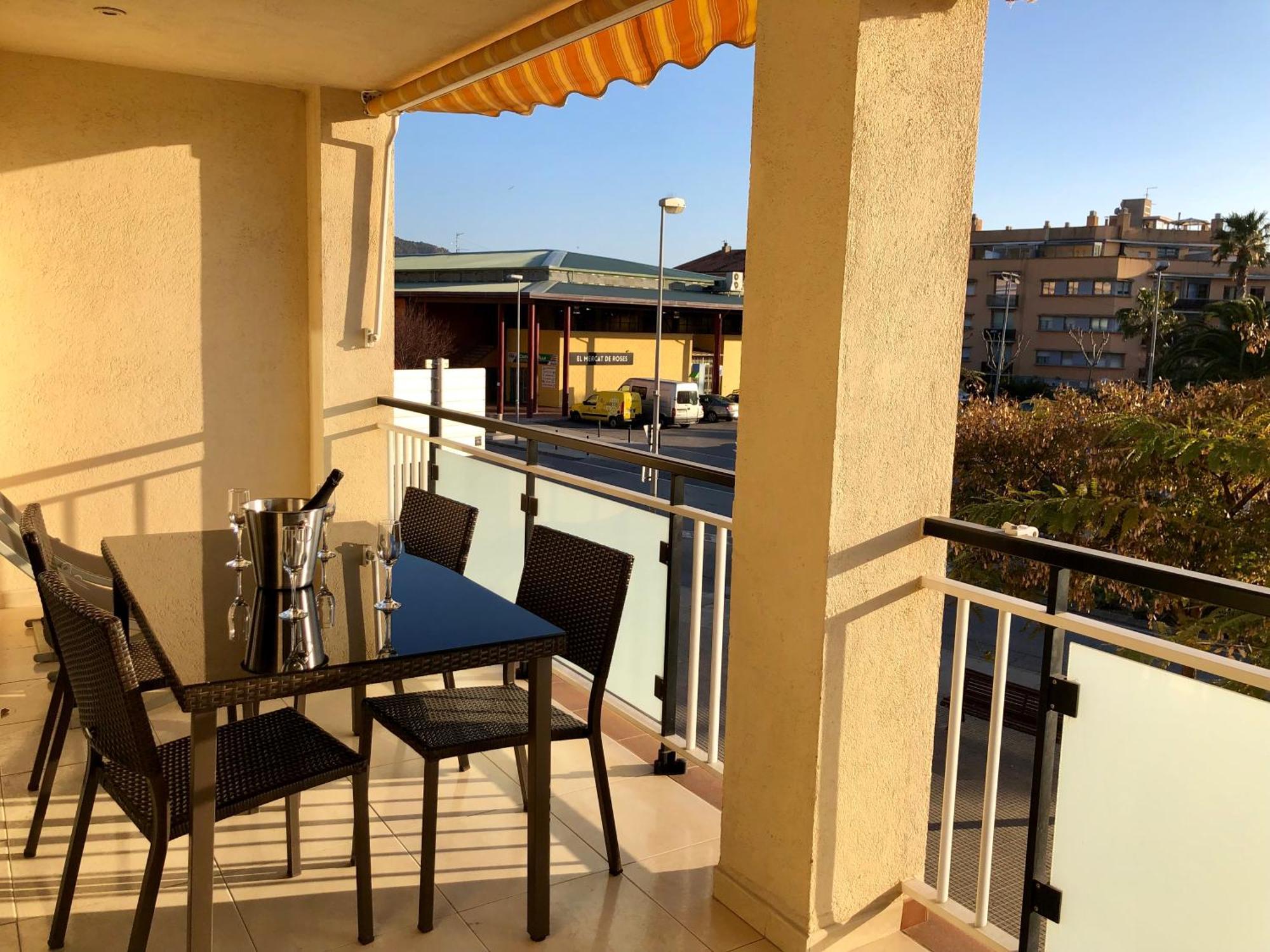 Apartamentos Benet Roses Exterior foto